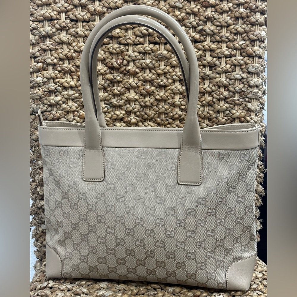 Gucci Monogram Canvas‎ Tote Bag - Picture 2 of 14